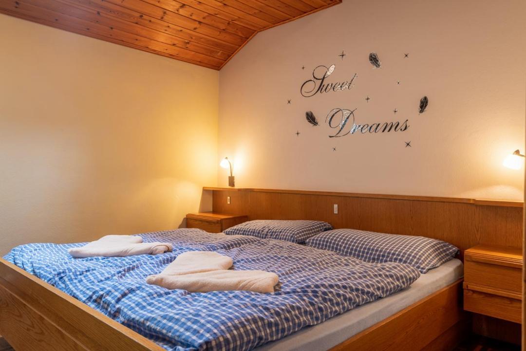 Appartements Pension Sonia Фунес Екстер'єр фото