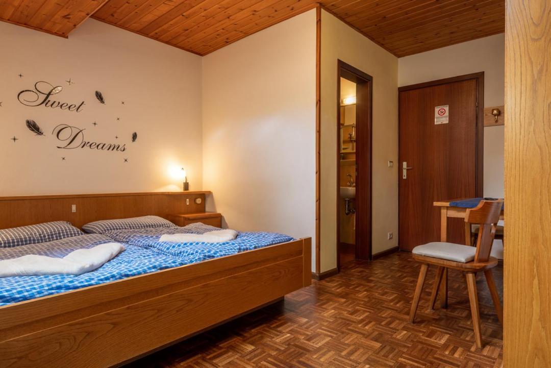 Appartements Pension Sonia Фунес Екстер'єр фото