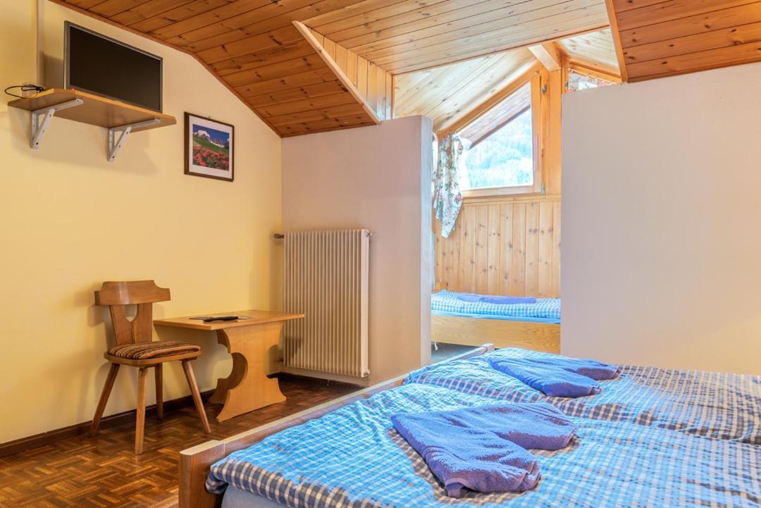 Appartements Pension Sonia Фунес Екстер'єр фото