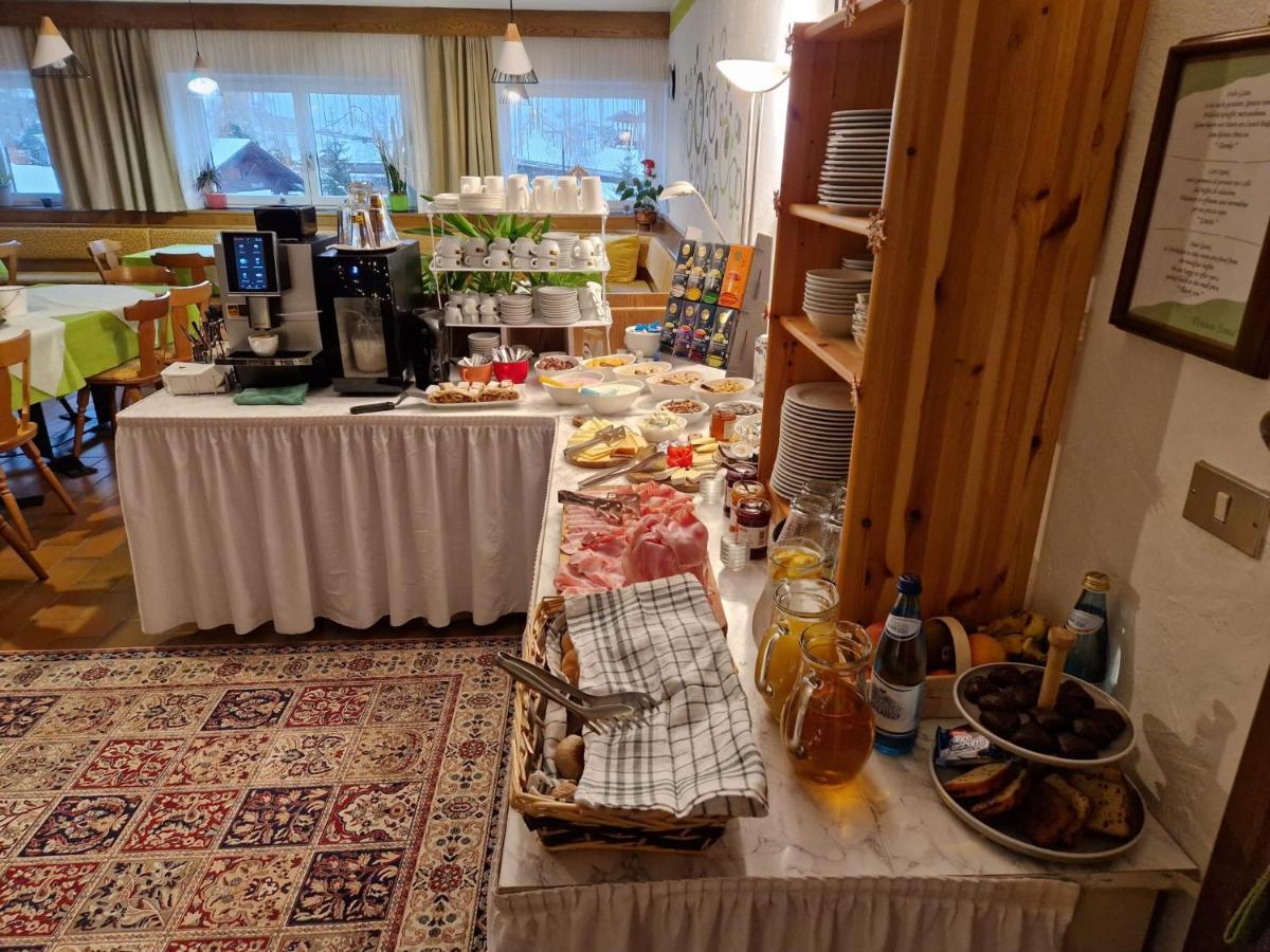 Appartements Pension Sonia Фунес Екстер'єр фото