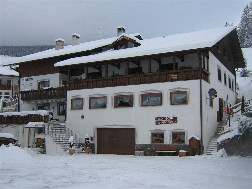 Appartements Pension Sonia Фунес Екстер'єр фото