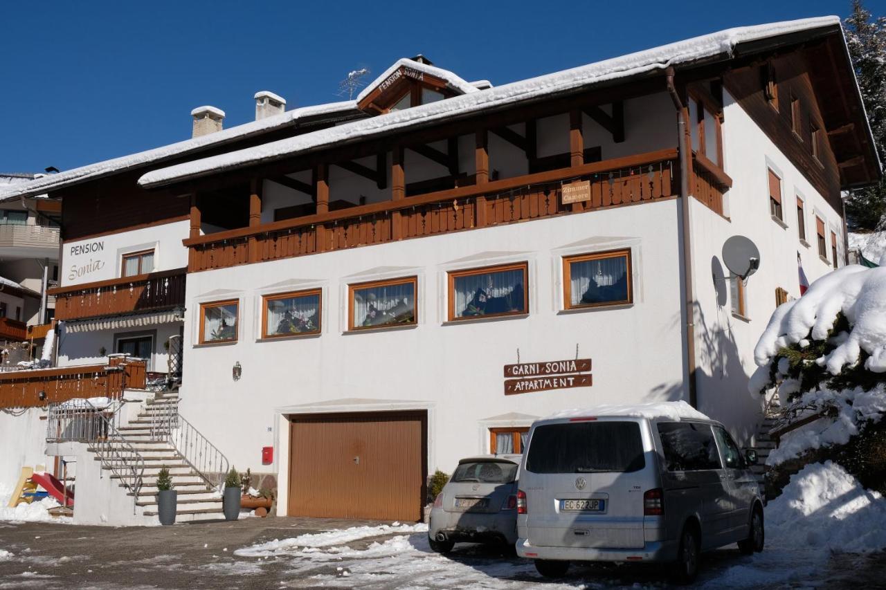 Appartements Pension Sonia Фунес Екстер'єр фото